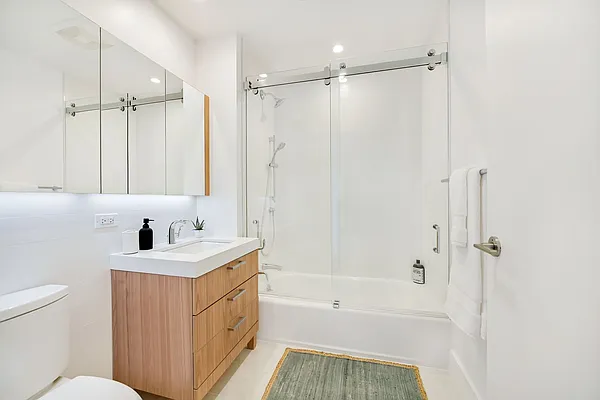 Sold by Compass | media 5