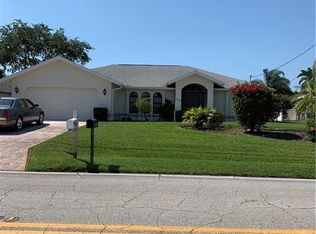 305 Rotonda Cir, Rotonda West, FL 33947