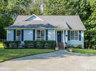 9 Moonlight Ct, Durham, NC 27703