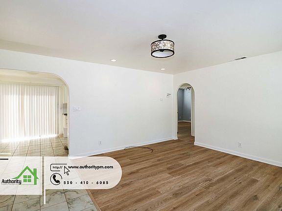 4th image of 2061 Jewell Ln