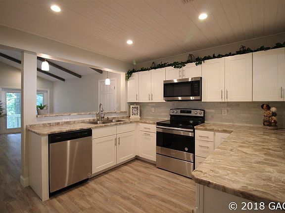 5th image of 2427 NW 65th Ter