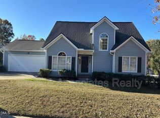 820 Siena Dr, Wake Forest, NC 27587