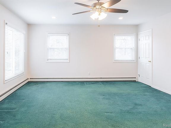 3rd image of 408 Conley St