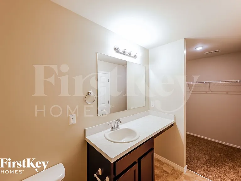 224 Cambridge Park Dr — Photo 10