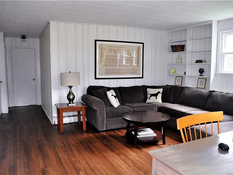 61 Carlyle Rd — Photo 10