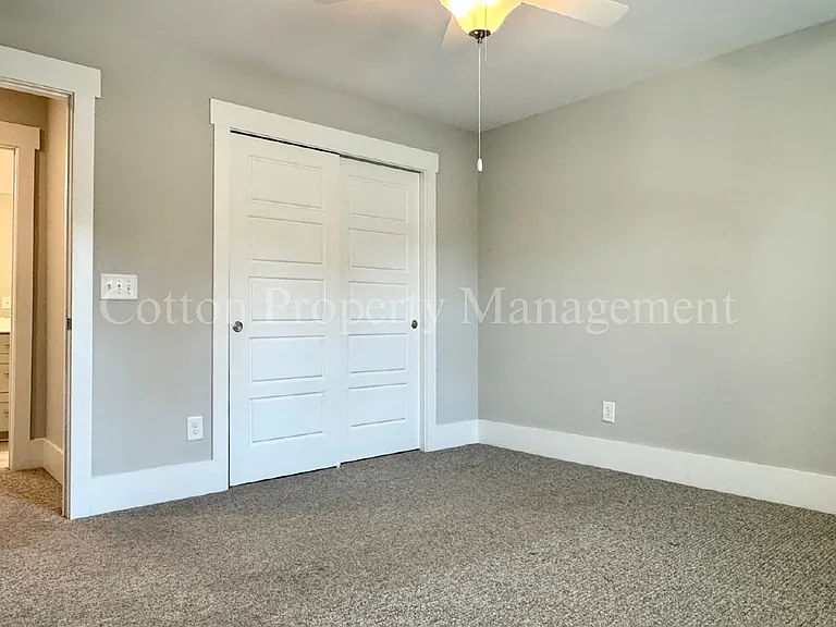 745 Cypress Village Pl — Photo 41