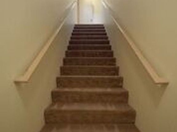 3rd image of 1833 Melody Ln APT 3