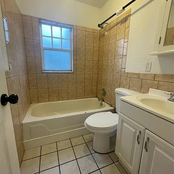 727 1/2 Edgewater Dr — Photo 8