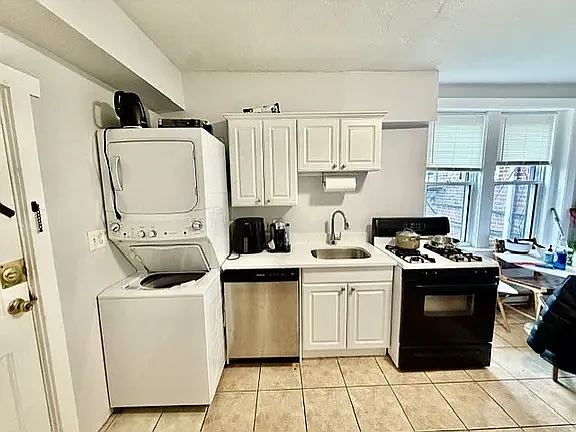 11 Foster St #2 — Photo 21