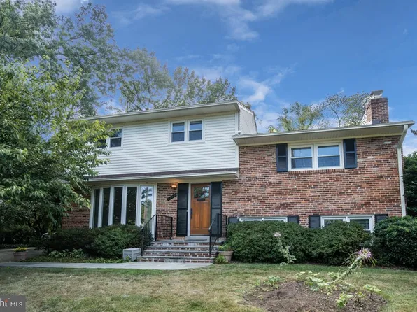 2765 S Ives St, Arlington, VA 22202