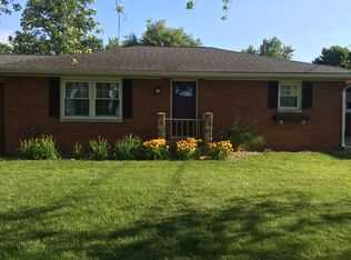 605 E South St, Tremont, IL 61568