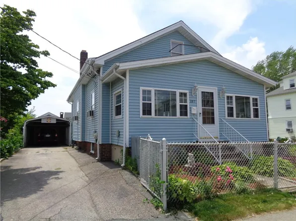 197 Juniper St, East Providence, RI 02914