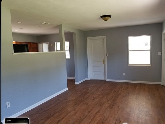 2nd image of 114 Flamingo Cir #114