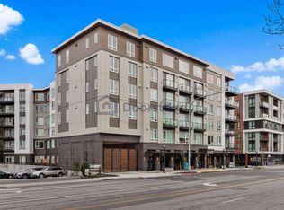 11903 NE 128th St #107, Kirkland, WA 98034