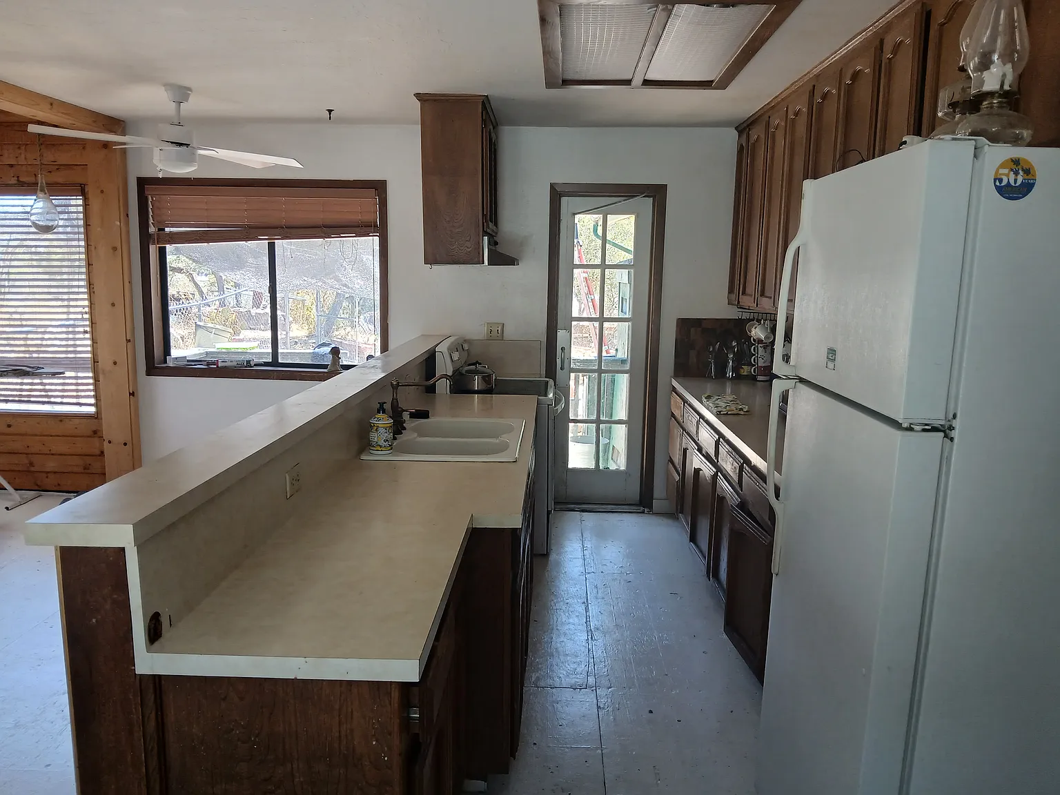 2 bed, 9999 sqft, $2,300 — Photo 4