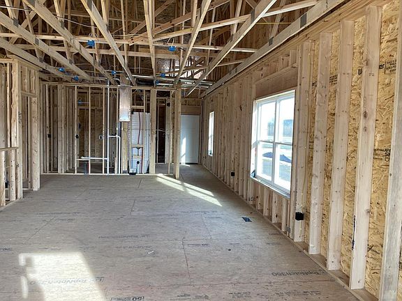 3rd image of 4522 LaSalle STREET #Lt32