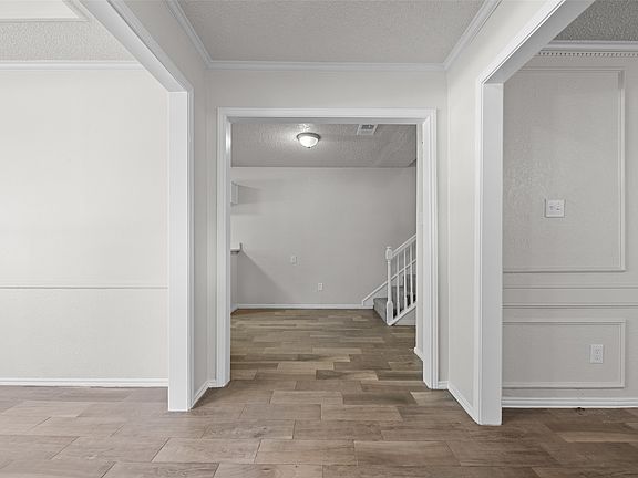 5th image of 7501 Kings Ridge Rd