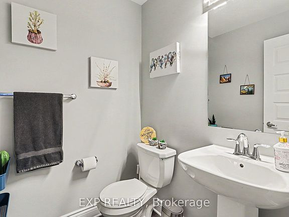 3rd image of 138 Saint Malo Pl