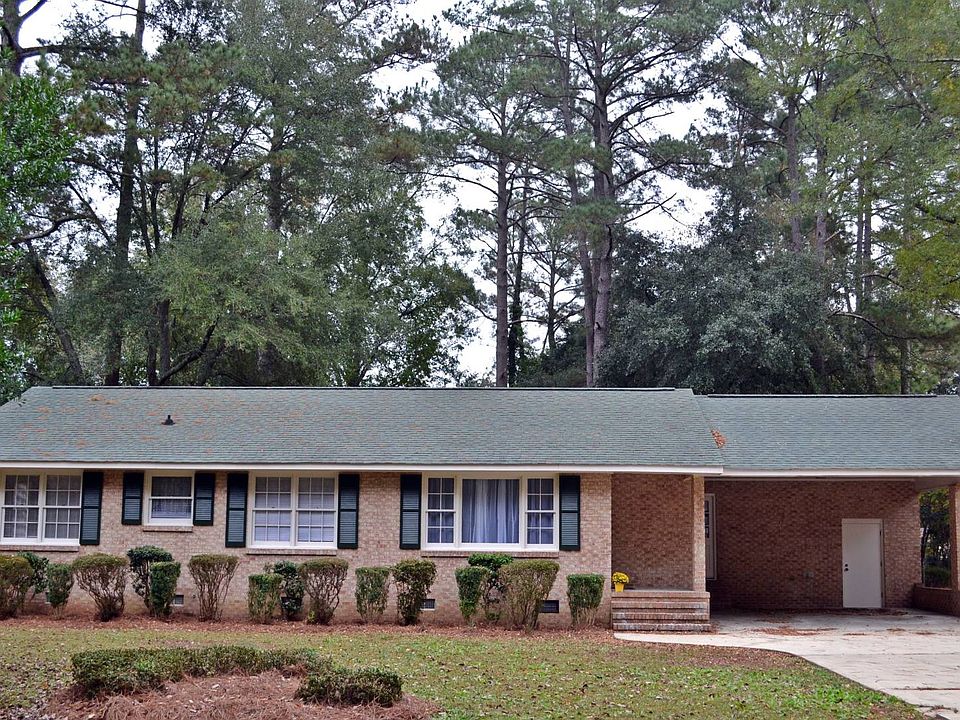 1st image of 203 Deerwood Dr