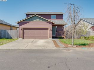 230 NW Sagan Loop, Sheridan, OR 97378