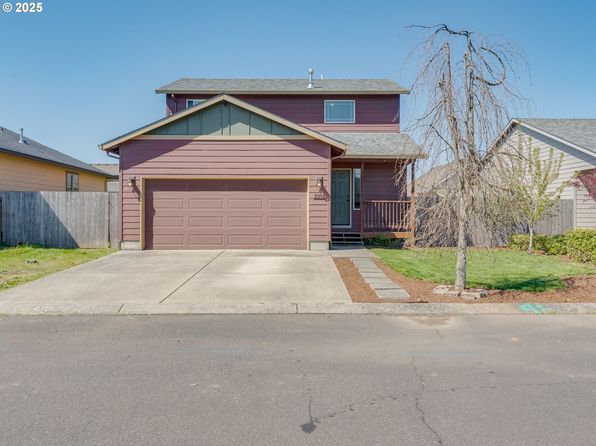 230 NW Sagan Loop, Sheridan, OR 97378