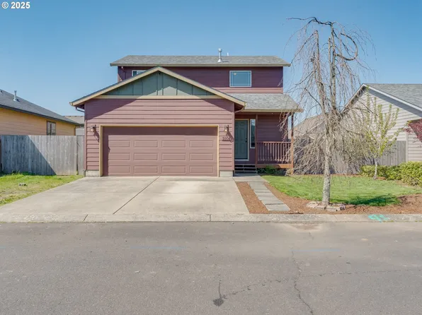 230 NW Sagan Loop, Sheridan, OR 97378