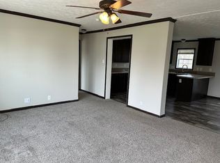 1299 Briarwood Dr #380, Monroe, MI 48161
