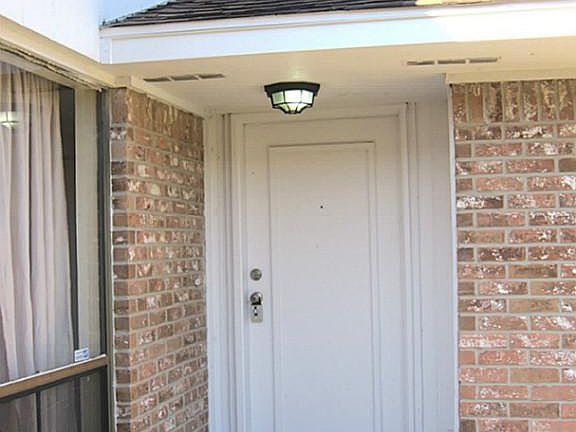  Front Porch. House is freshly painted in and out.