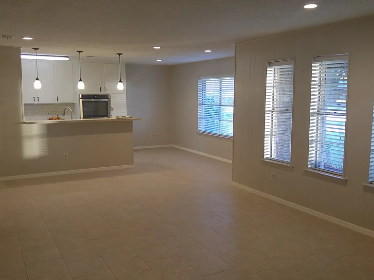 4708 South Dr — Photo 11