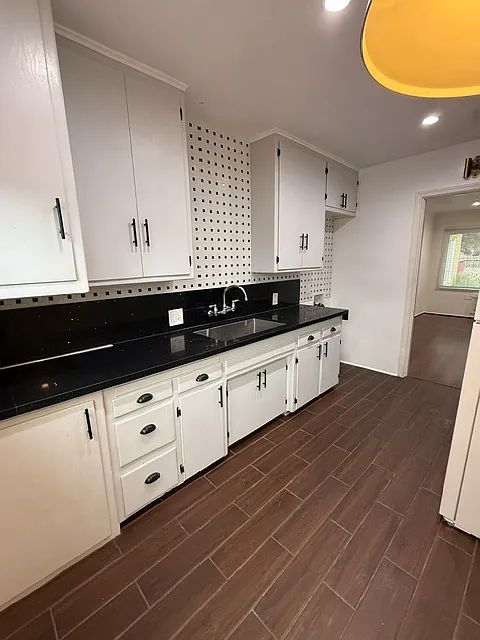 1 bed, 600 sqft, $1,950 — Photo 3