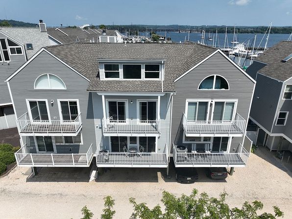 12 Concord Pl