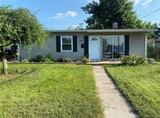 328 Rawson Dr, New Carlisle, OH 45344