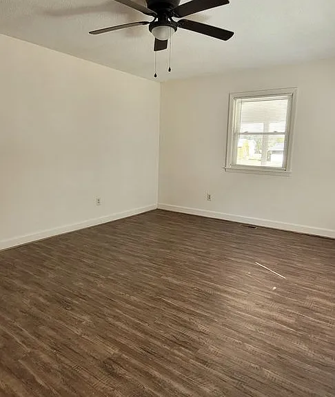 310 Pattswood Rd — Photo 2