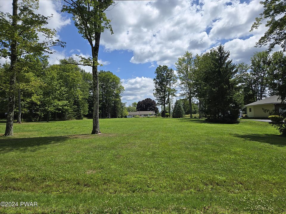 1st image of Woodlyn Ln N