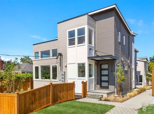 3116 W Raye St #B, Seattle, WA 98199