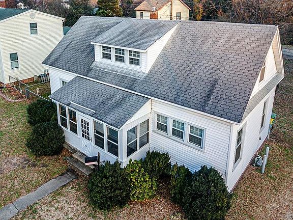 2nd image of 303 Allen Dr