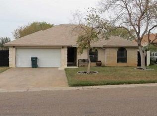 418 Saint Croix Dr, Laredo, TX 78045