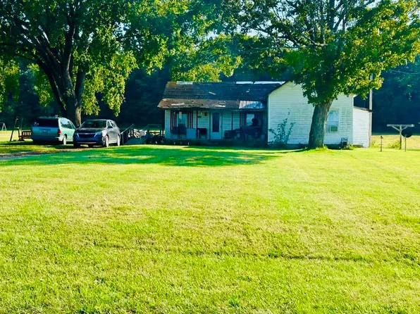 2558 Dimple Rd, Morgantown, KY 42261