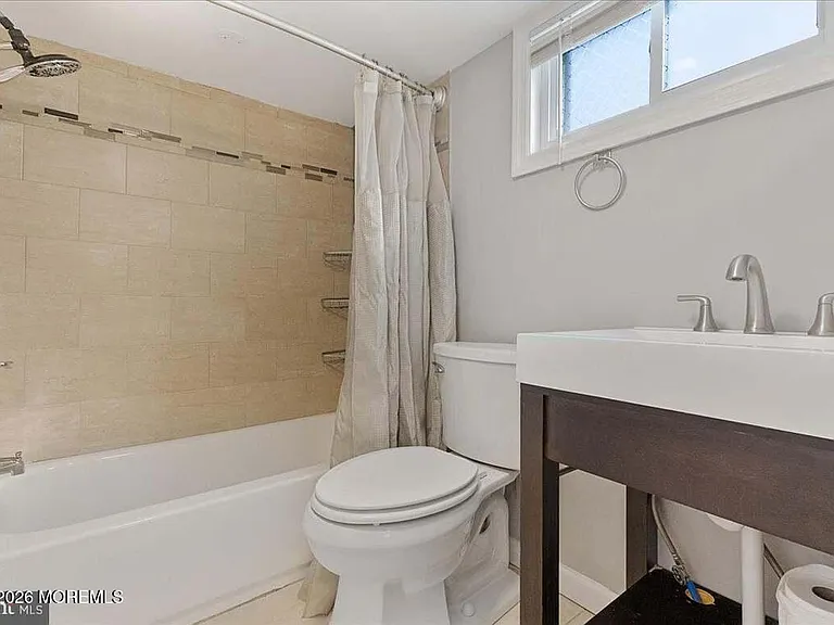 43 Iowana Ave — Photo 18