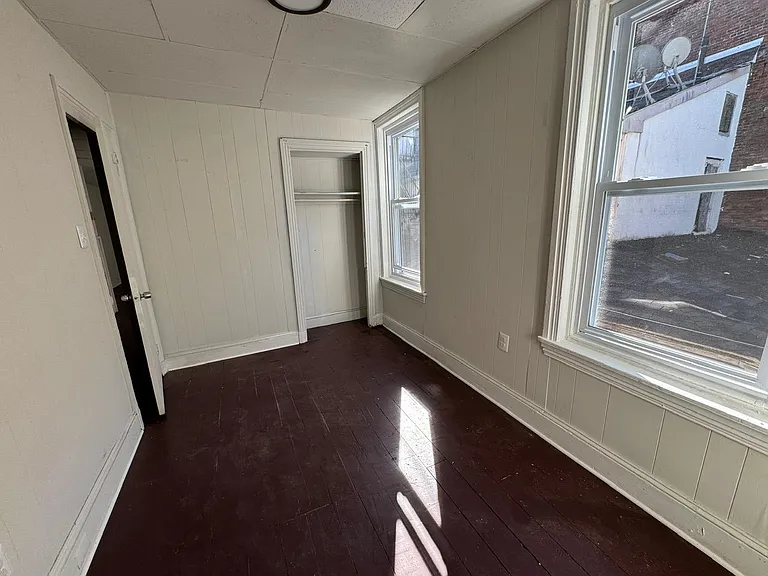 437 High St #A4 — Photo 51