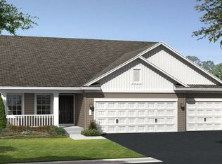 18052 Gleaming Ct, Lakeville, MN 55044