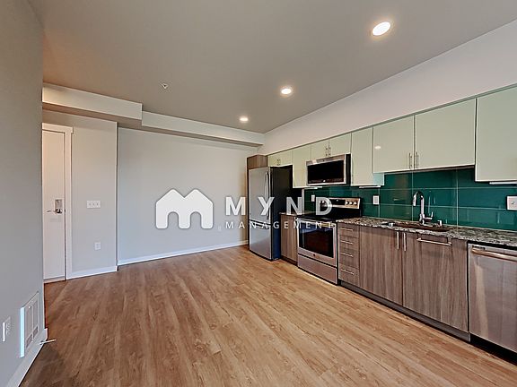 5th image of 1085 103rd Ave NE Unit 418