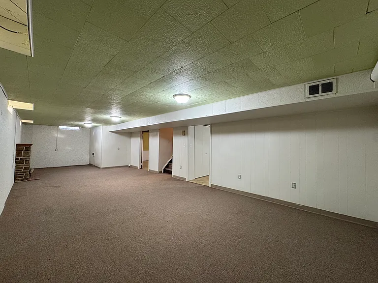 2235 Chesley Dr — Photo 16