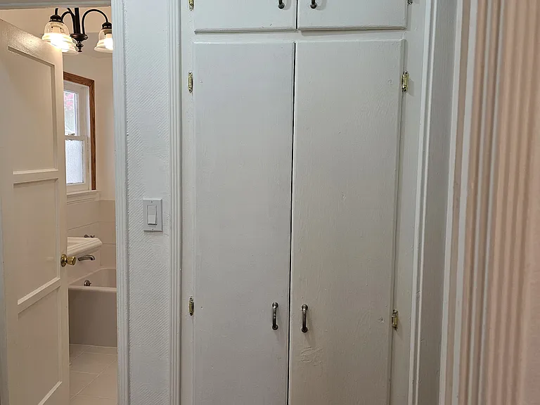 236 S Rexford Dr #1/4 — Photo 41
