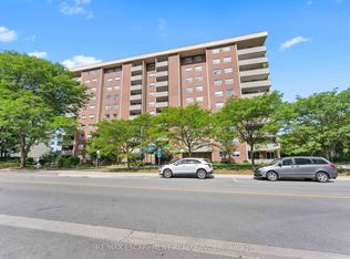 Saratoga Village, Burlington, ON L7S 1X5