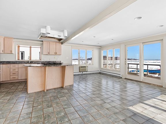 4th image of 3 Hardy Ln
