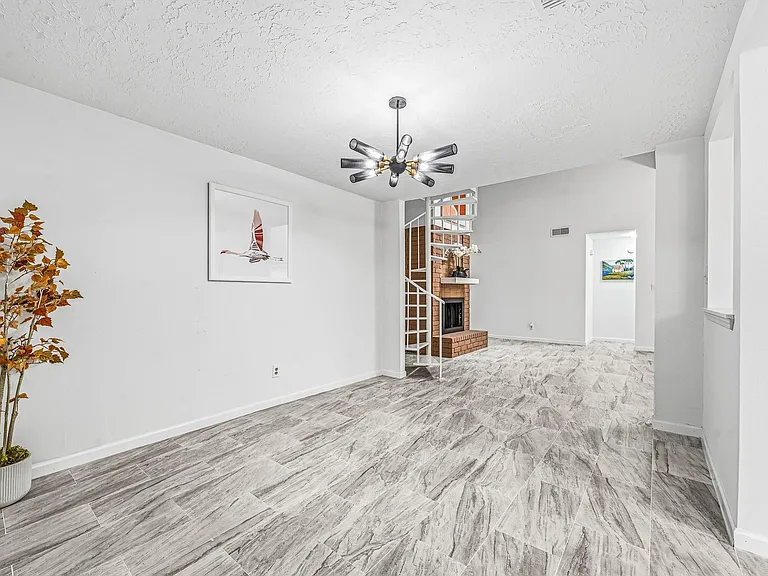 13118 Birch Grove Dr — Photo 16