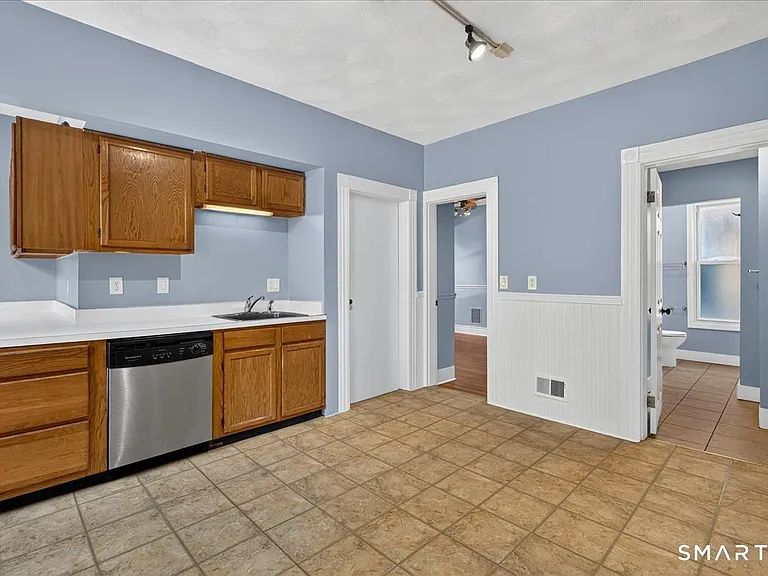 172 Ellsworth Ave #2 — Photo 4