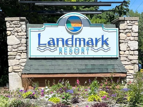 4940 N Landmark Cir Unit 3330, Egg Harbor, WI 54209
