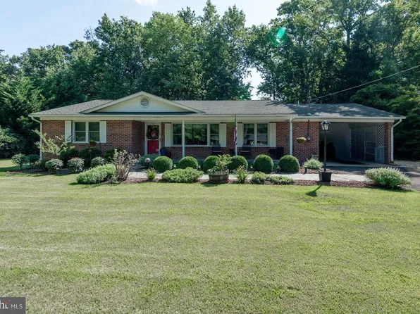 22968 Esperanza Dr, Lexington Park, MD 20653